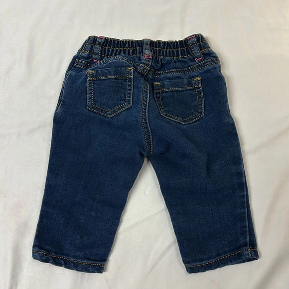 Old Navy/Kushies - 2 piece baby outfit/set. Size 3-6 months - Picture 7 of 7